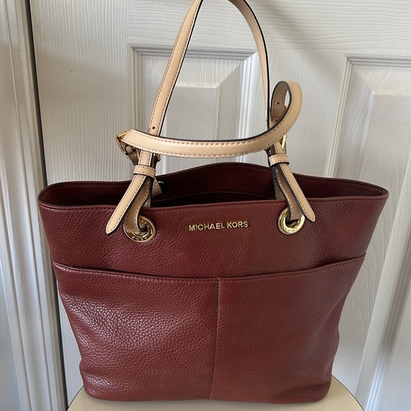 Michael Kors Handbags - Michael Kors Burgundy Leather Tote